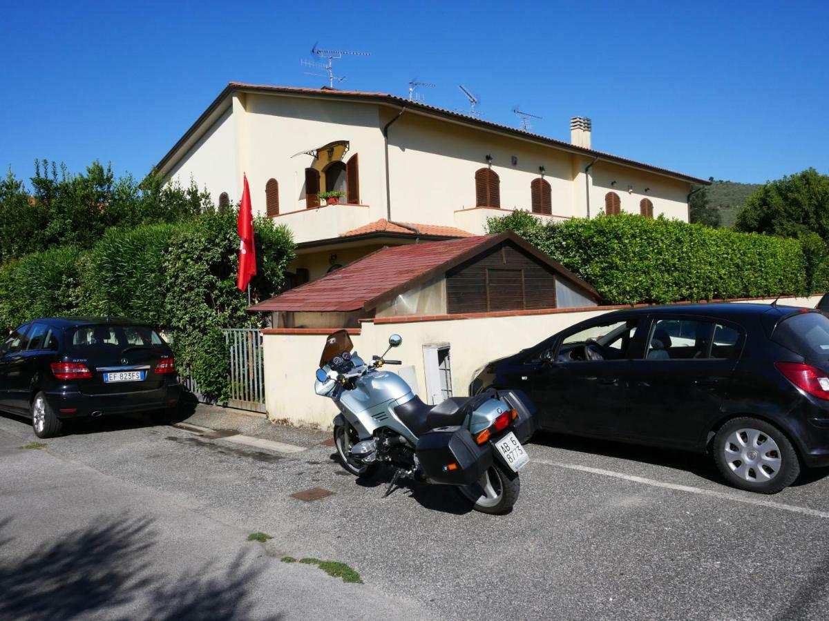 La Casa Di Sandra Pugnano Extérieur photo